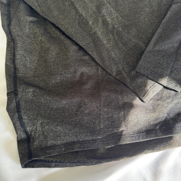 ๐๐ค Lululemon Special Edition Back in Action Long Sleeve Spark - Black - Picture 4 of 11